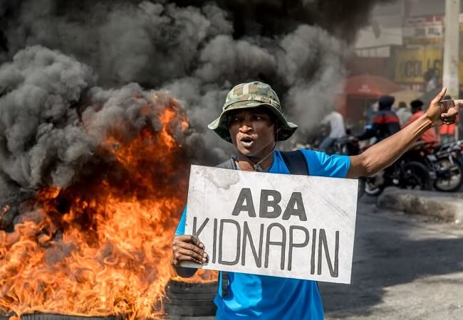 16 US & 1 Canadian Missionaries Kidnapped by Hattian Gangs as Country Collapses in Chaos